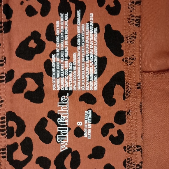 Wild Fable Animal Print High-Rise Legging - Picture 5 of 6